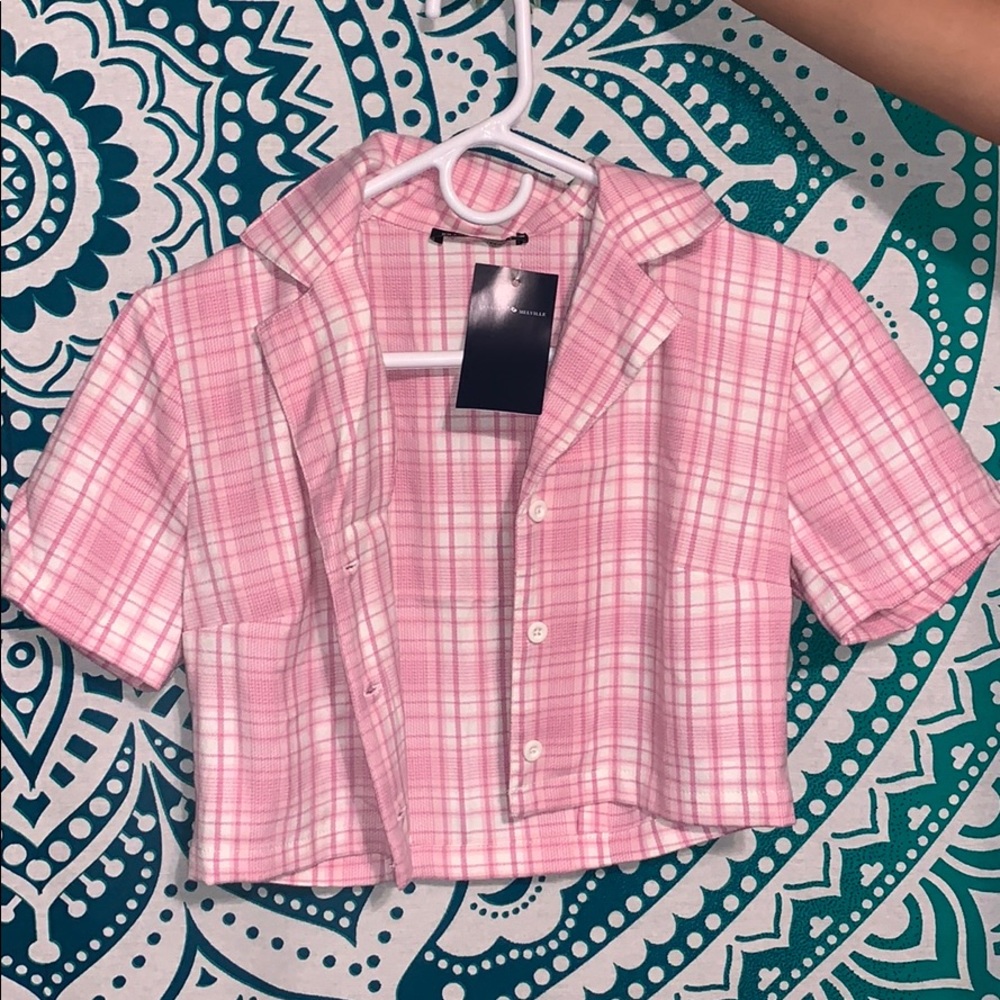 Brandy Melville crop flannel pink